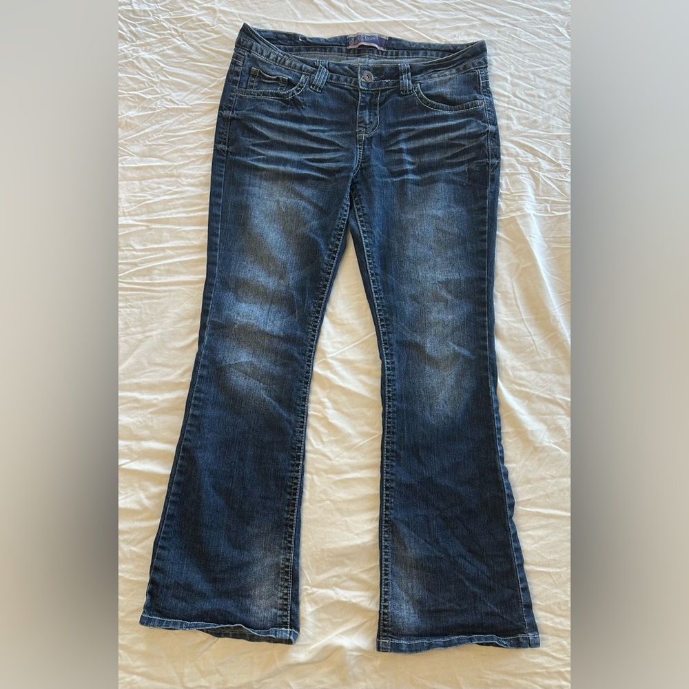 Wallflower Bootcut Jeans